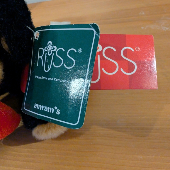 Rare RUSS BERRIE Luv Pets BISCUIT DOG Puppy Plush Chamois Rottweiler HTF 5 Inch - Picture 6 of 7